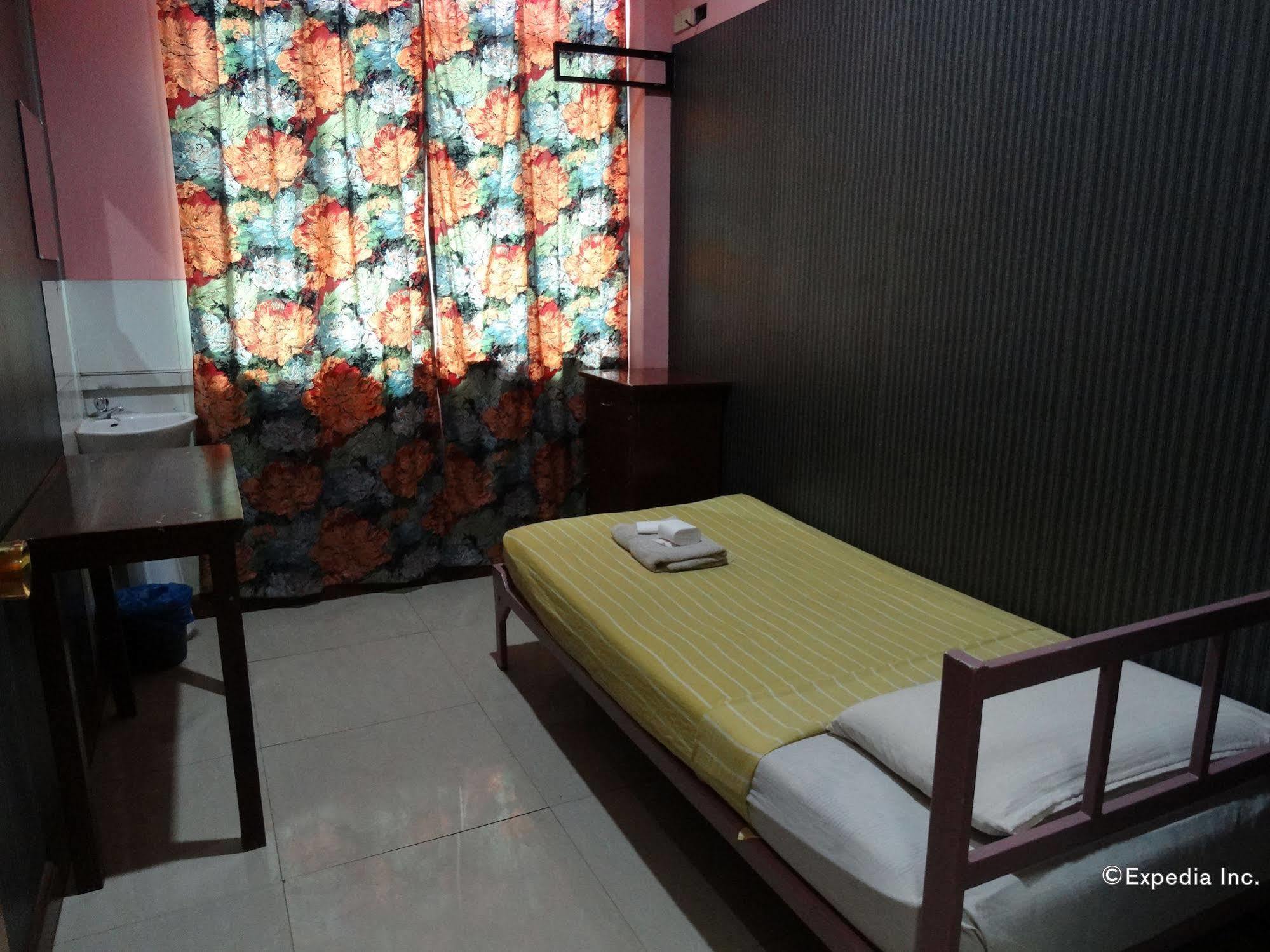 Daylight Inn Davao Exterior foto
